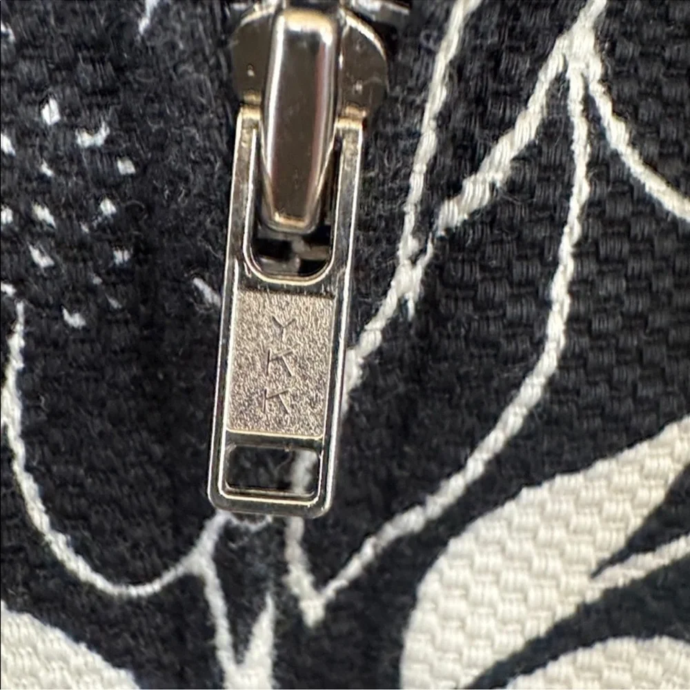 Parisian Signature Floral Zip Front Jacket Medium Black White Career Blazer - Picture 7 of 7